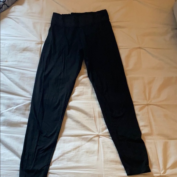 black leggings from pink